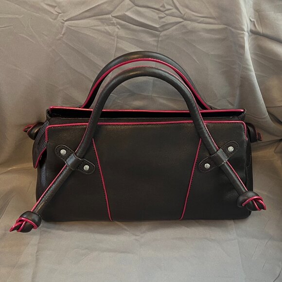 Black Leather Handbag, with Raspberry Red Contrast Edges, Preston & York - Picture 3 of 10